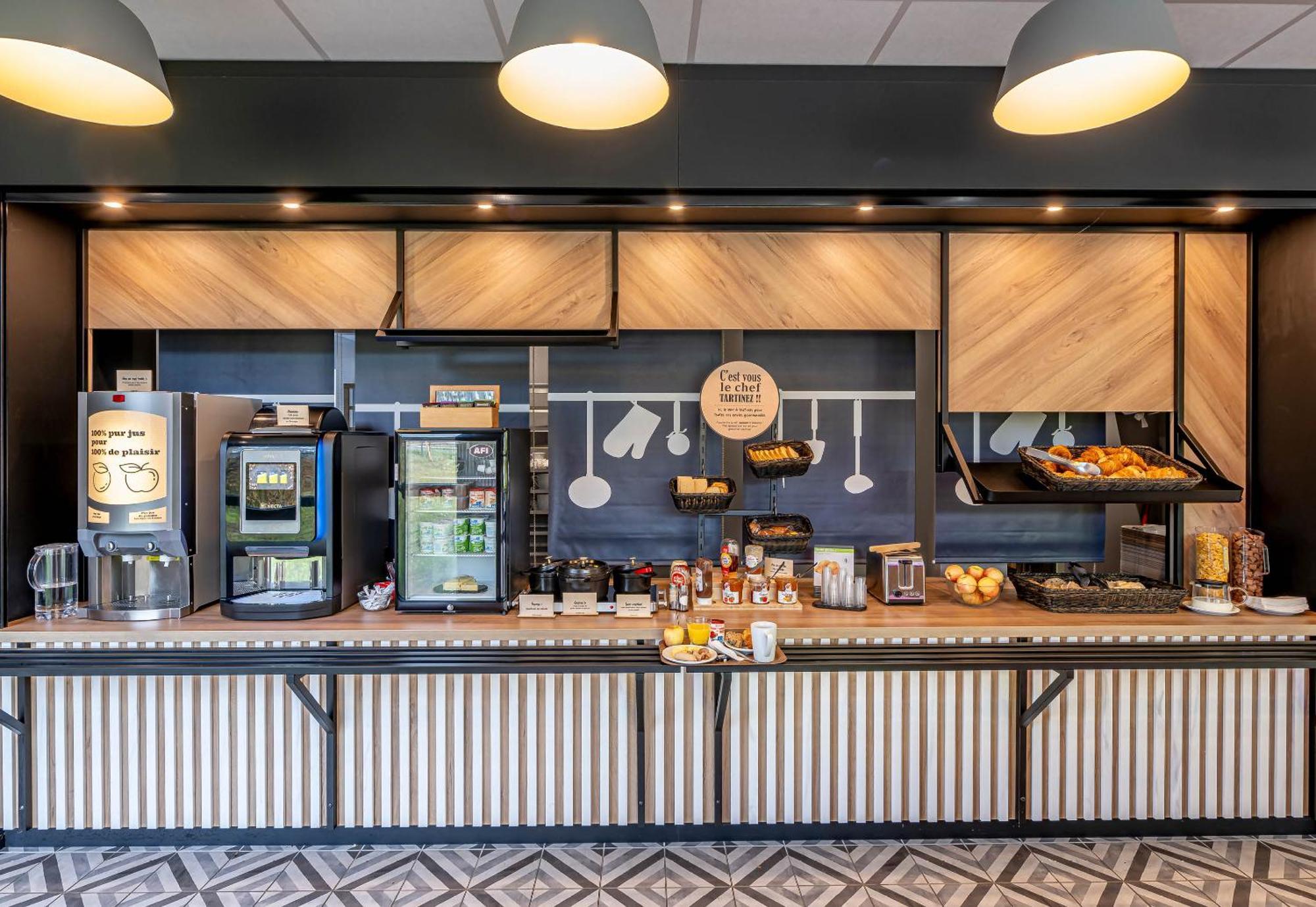 B&B Hotel Bordeaux Saint Andre De Cubzac ภายนอก รูปภาพ